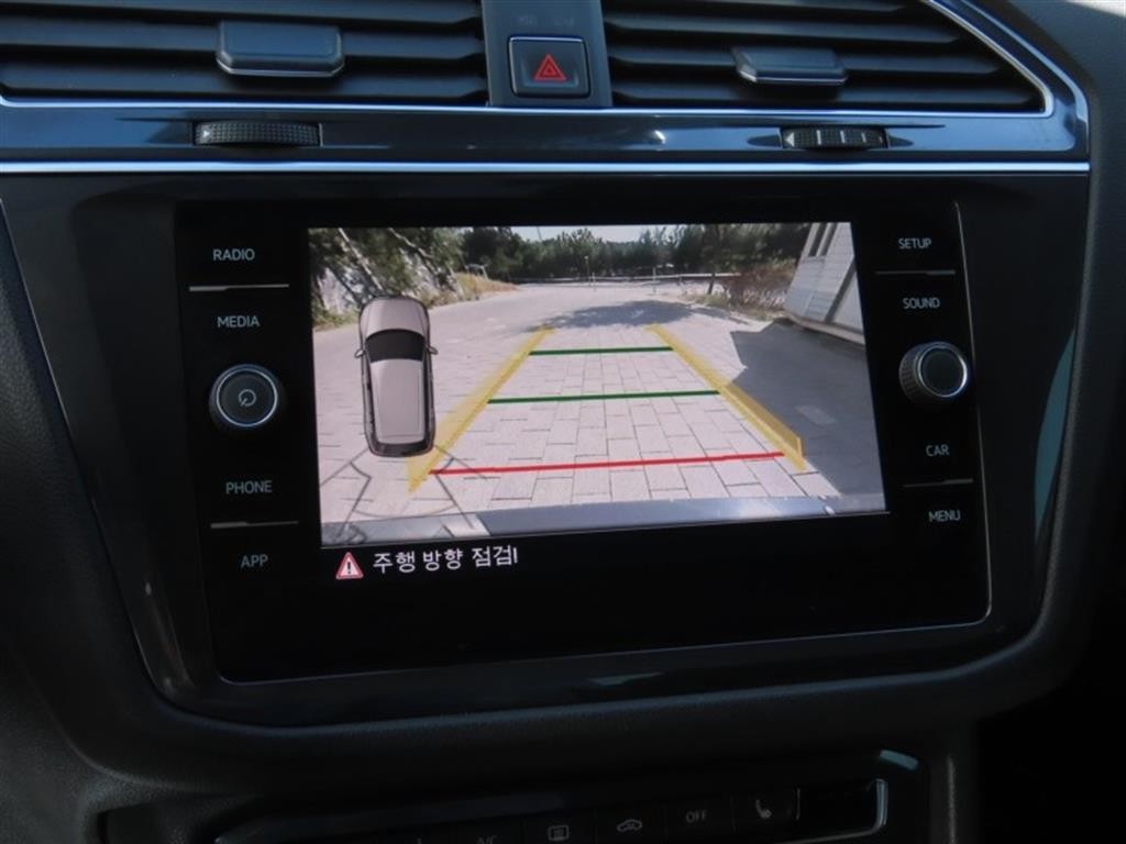 폭스바겐 티구안 티구안(2세대) 2.0 TDI 이미지 9