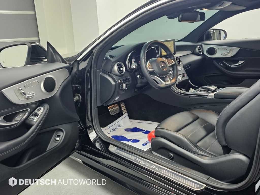 벤츠 C 클래스 C클래스 W205 C200 쿠페 이미지 11