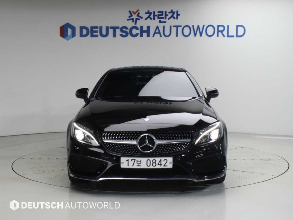 벤츠 C 클래스 C클래스 W205 C200 쿠페 이미지 3