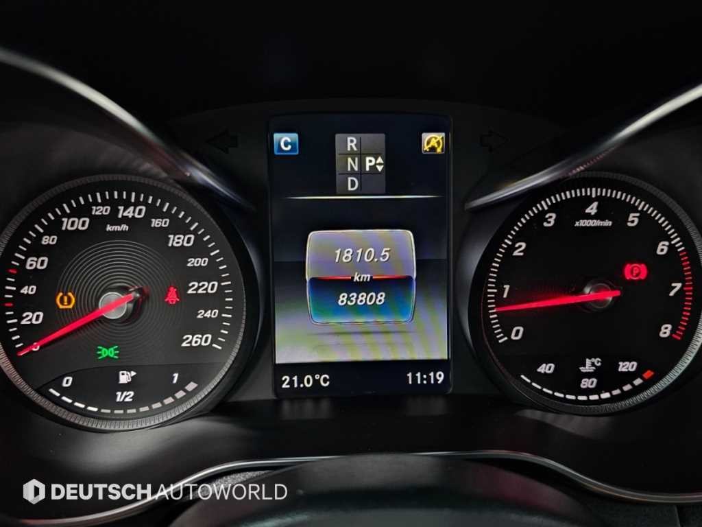 벤츠 C 클래스 C클래스 W205 C200 쿠페 이미지 8