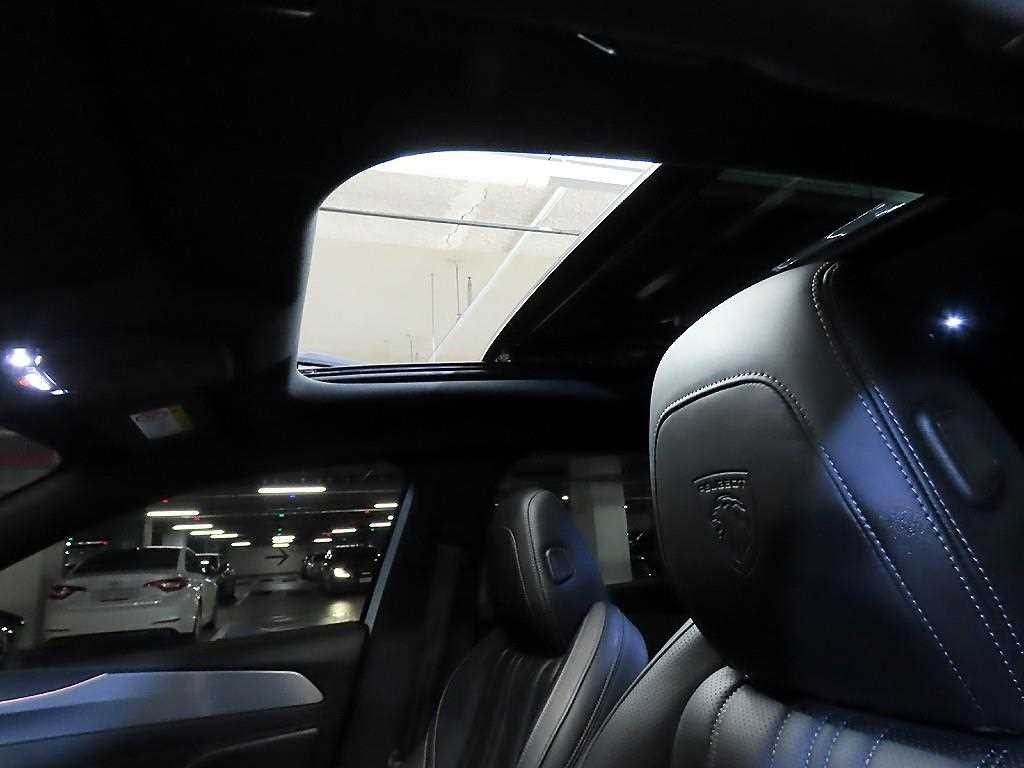 푸조 408 1.2 Pure Tech GT 이미지 16