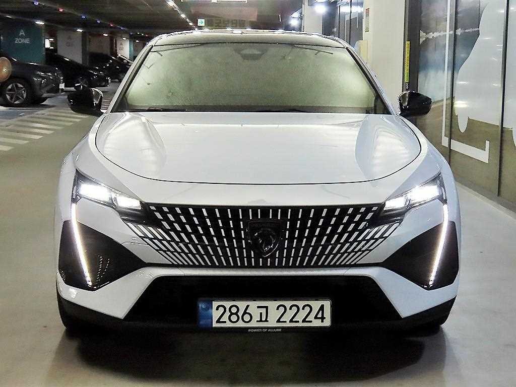 푸조 408 1.2 Pure Tech GT 이미지 2
