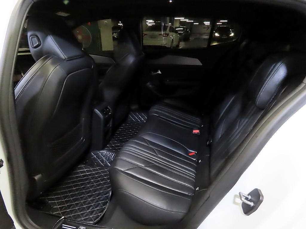 푸조 408 1.2 Pure Tech GT 이미지 7