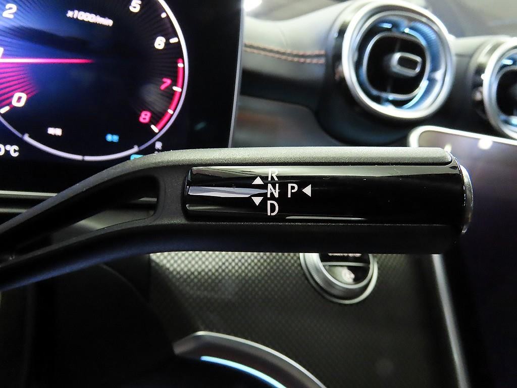 벤츠 C 클래스 C클래스 W206 C300 4MATIC AMG 라인 이미지 12