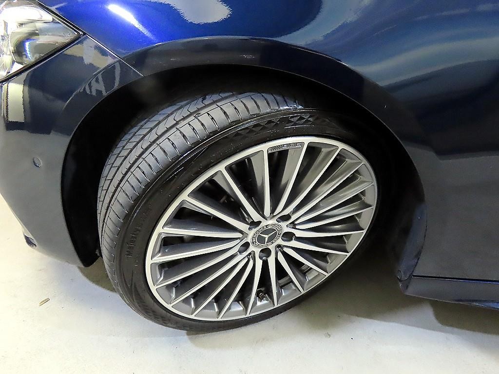 벤츠 C 클래스 C클래스 W206 C300 4MATIC AMG 라인 이미지 20
