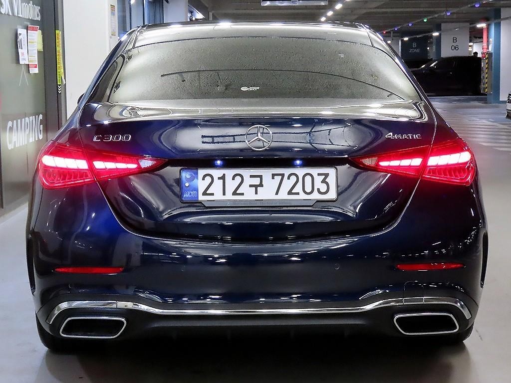벤츠 C 클래스 C클래스 W206 C300 4MATIC AMG 라인 이미지 5