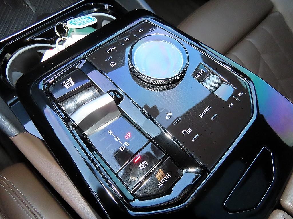 BMW 5시리즈 5시리즈 (G60) 520i M 스포츠 이미지 11