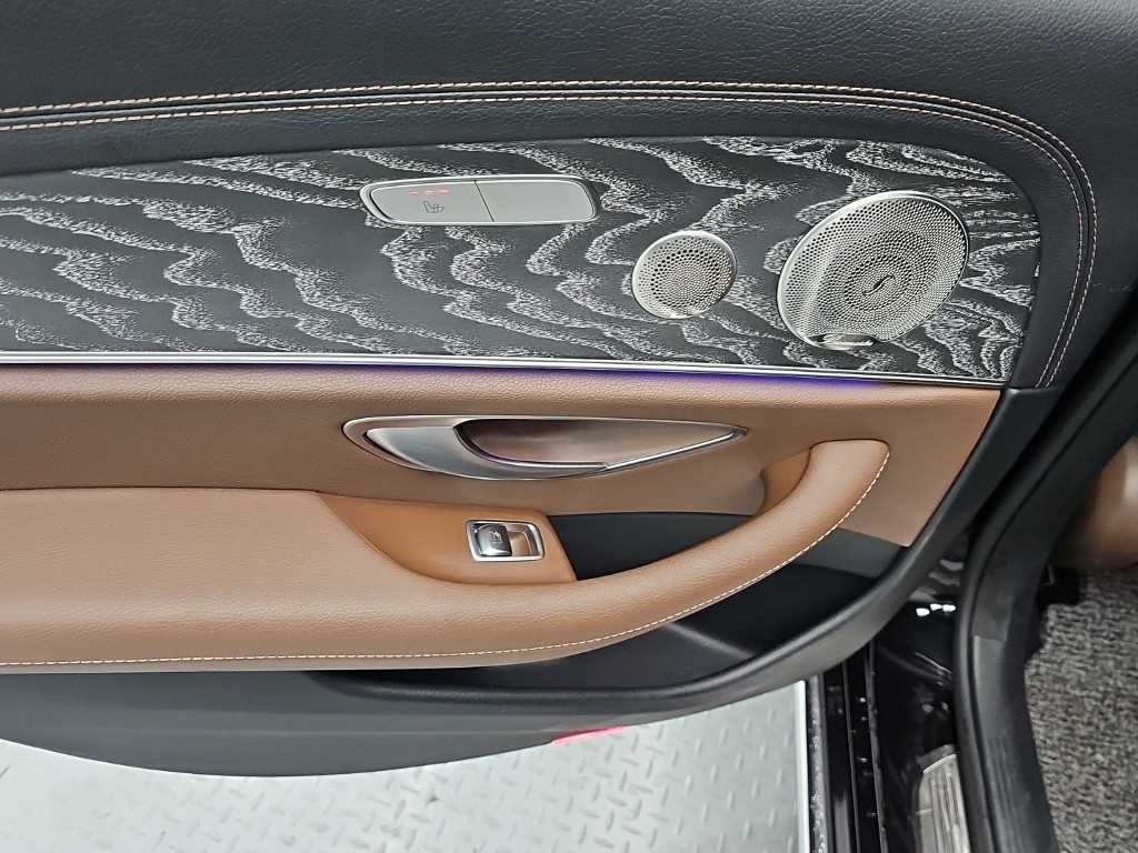 벤츠 E 클래스 E-클래스 W213 E350 4MATIC 익스클루시브 이미지 13