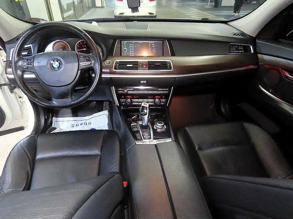 BMW 그란투리스모 5시리즈 GT (F07) 535i 이미지 10