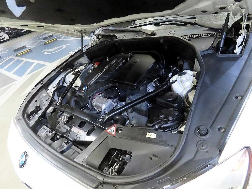 BMW 그란투리스모 5시리즈 GT (F07) 535i 이미지 19
