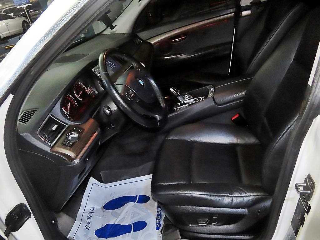 BMW 그란투리스모 5시리즈 GT (F07) 535i 이미지 6