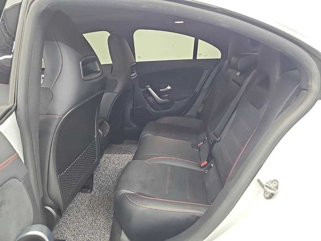 벤츠 CLA 클래스 CLA클래스 C118 CLA 250 4MATIC 이미지 11