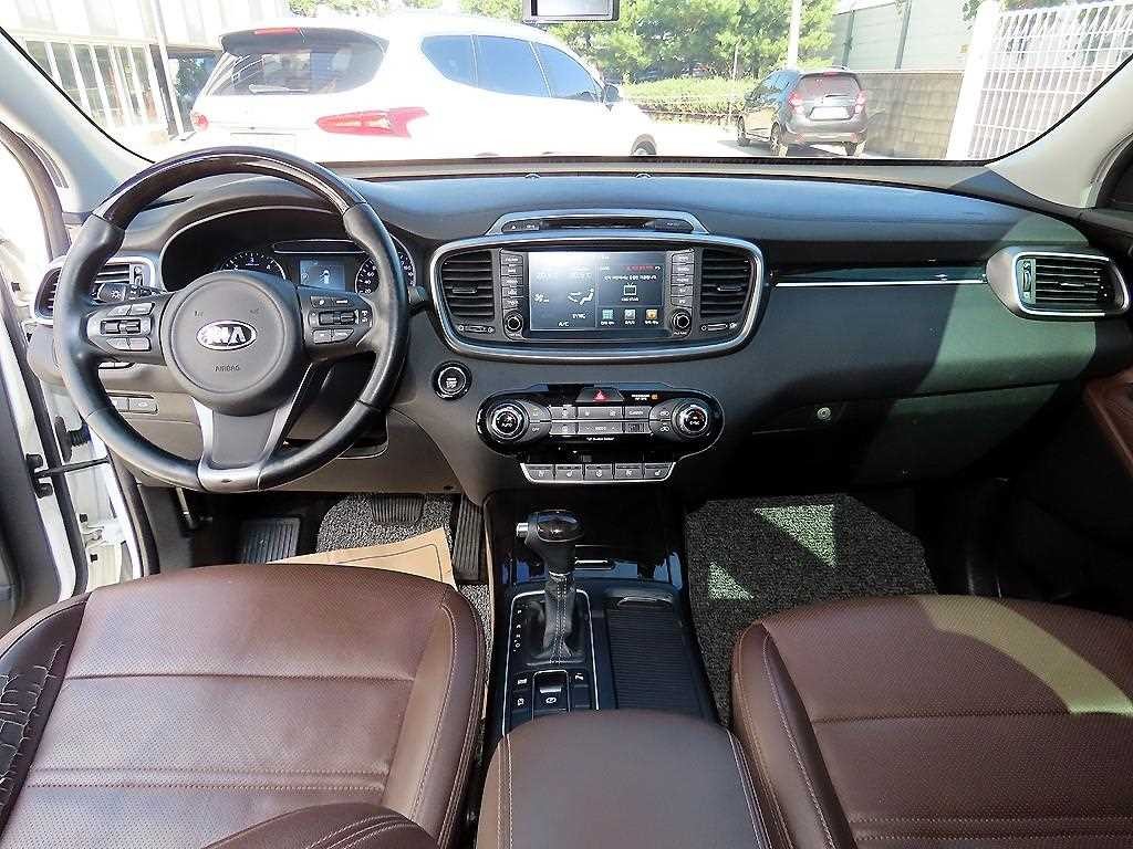 기아 쏘렌토 올 뉴 쏘렌토 디젤 2WD 2.0 노블레스 기본형 이미지 7