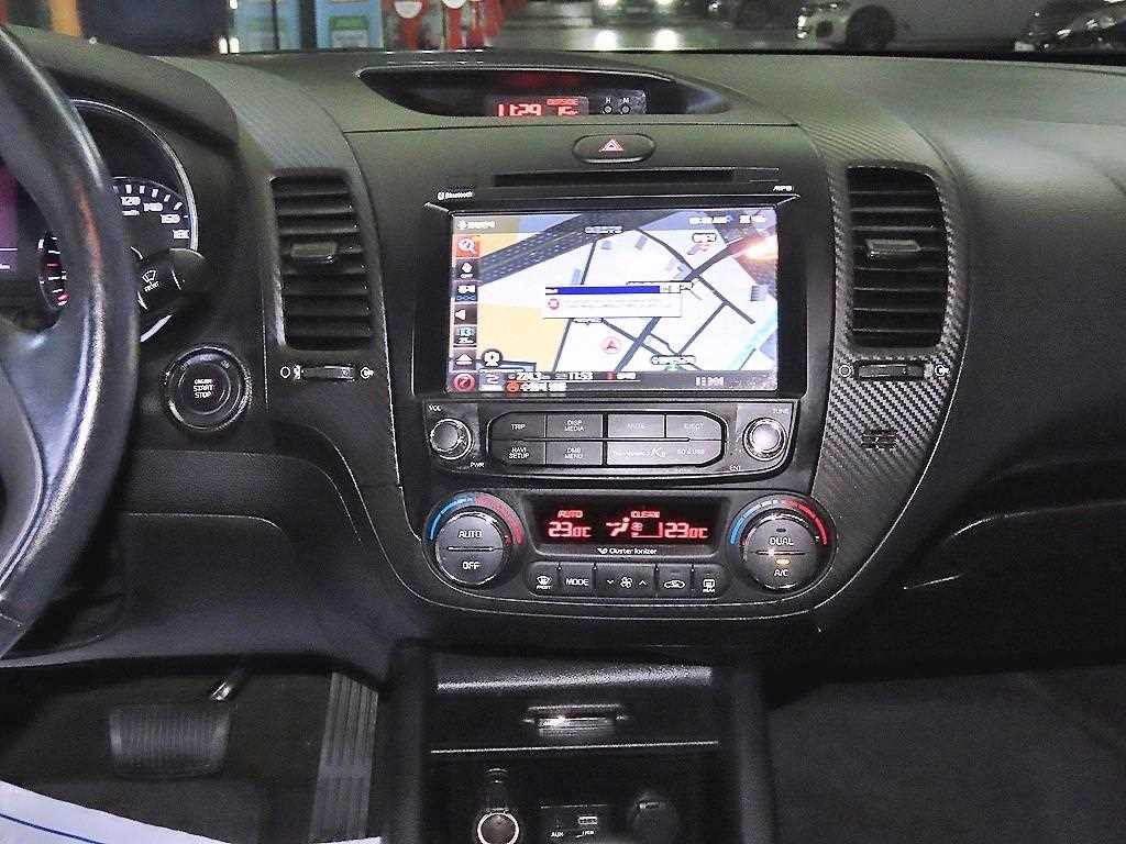 기아 K3 1.6 GDI 트렌디 이미지 11