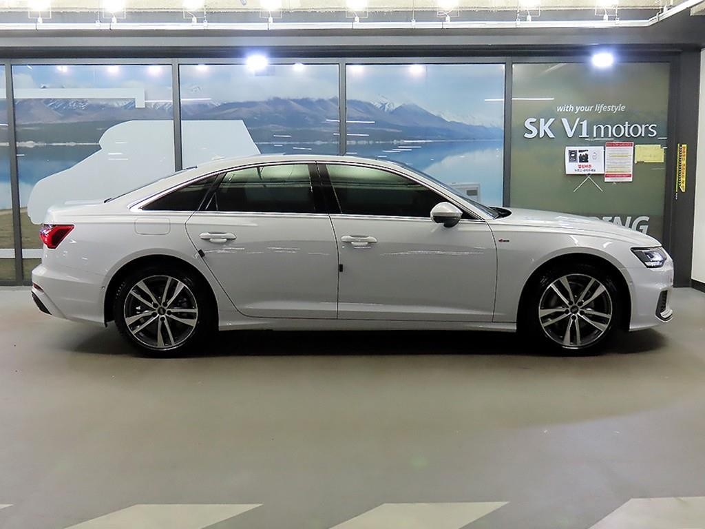 아우디 A6 A6 (C8) 45 TFSI 프리미엄 이미지 3