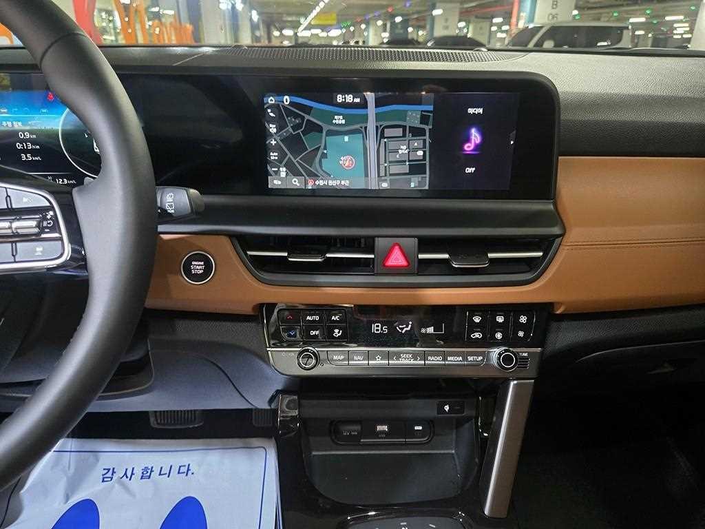 기아 셀토스 더 뉴 셀토스 가솔린 1.6 터보 2WD 시그니처 이미지 11