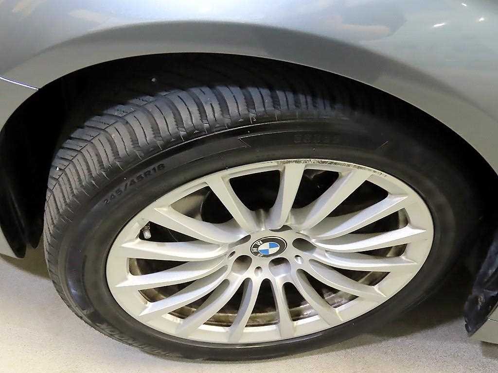 BMW 5시리즈 5시리즈 (G30) 520i 럭셔리 이미지 20