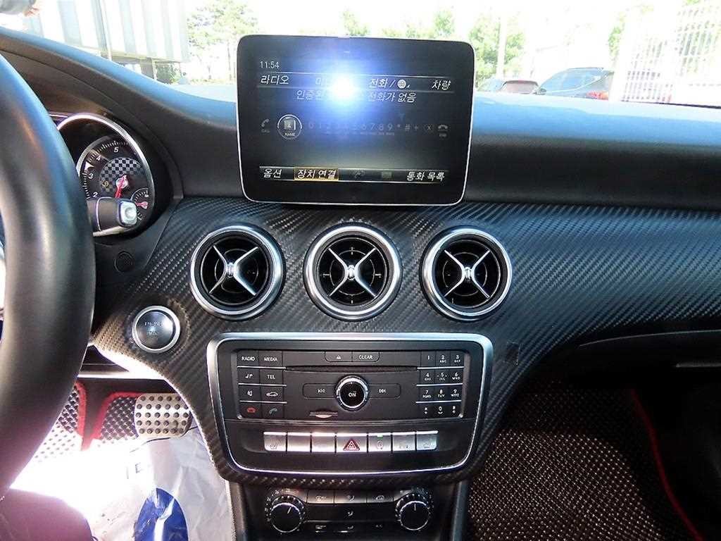 벤츠 A 클래스 A클래스 W176 A200 AMG LINE 이미지 14