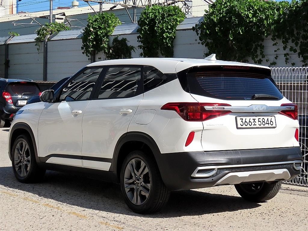 기아 셀토스 가솔린 1.6 터보 2WD 프레스티지 이미지 3