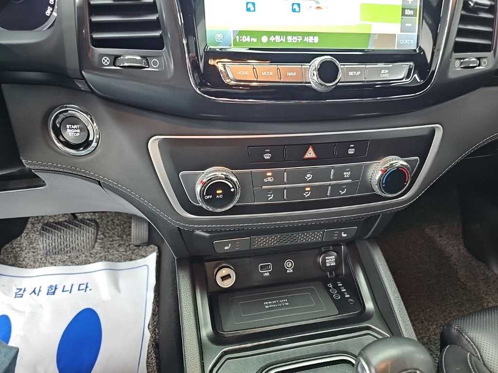 KG모빌리티(쌍용) 렉스턴 렉스턴 스포츠 4WD 디젤 2.2 프레스티지 스페셜 이미지 10