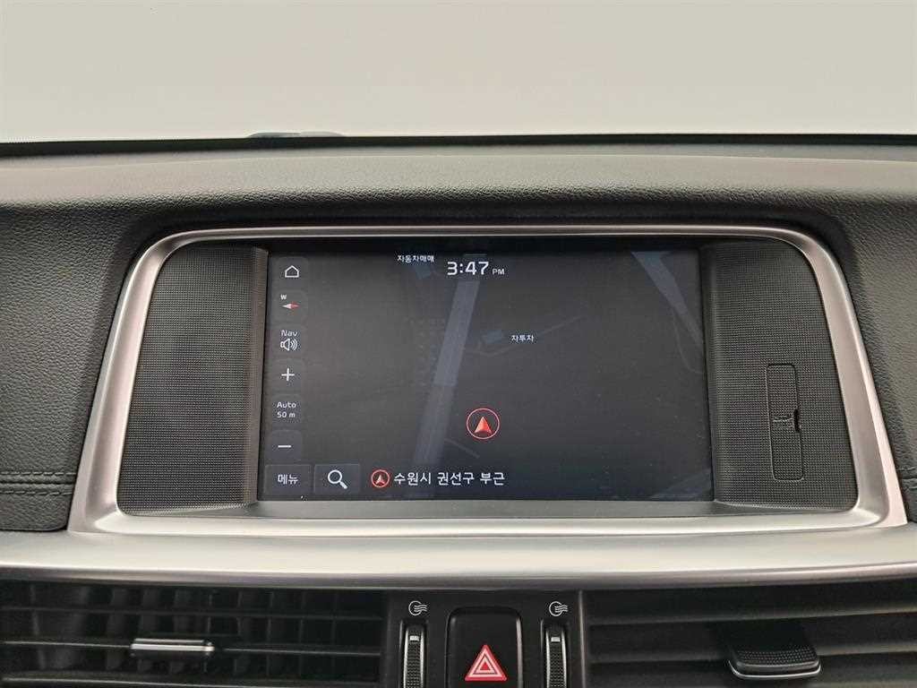 기아 K5 더 뉴 K5 2세대 가솔린 2.0 노블레스 이미지 9
