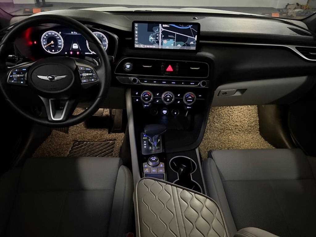 제네시스 G70 더 뉴 G70 가솔린 2.0T 2WD 이미지 6