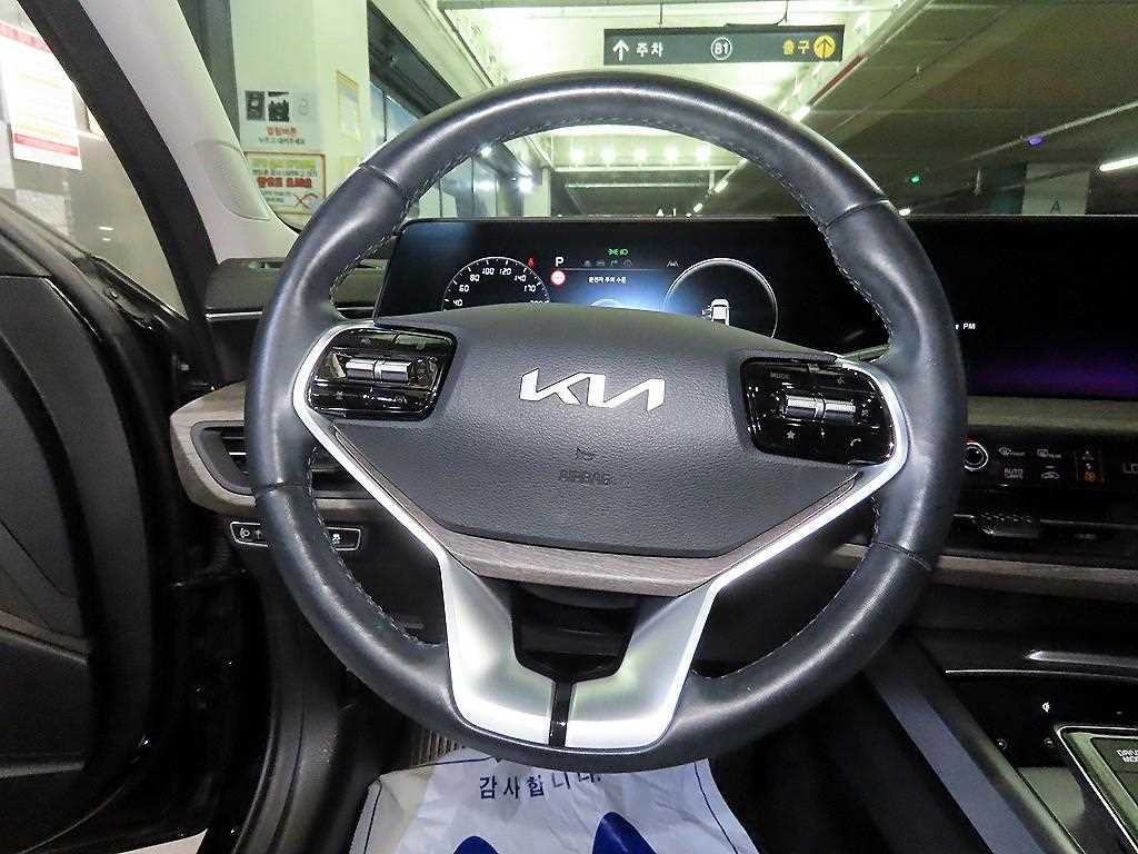 기아 K8 2.5 2WD 노블레스 이미지 8