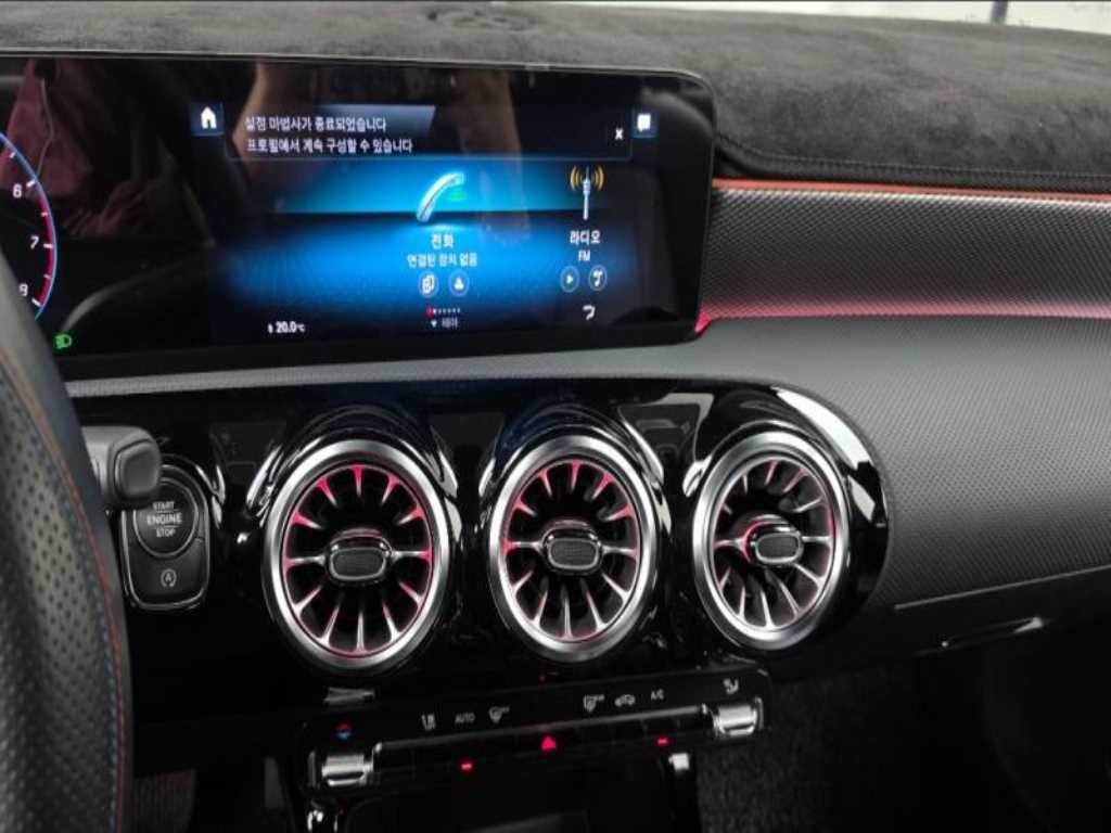 벤츠 A 클래스 A클래스 W177 A220 세단 이미지 14