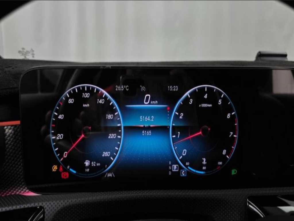 벤츠 A 클래스 A클래스 W177 A220 세단 이미지 8