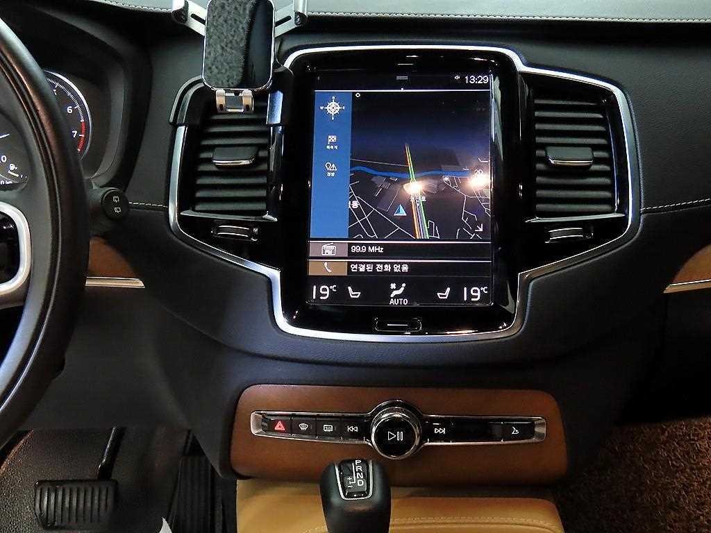 볼보 XC90 XC90 2세대 2.0 T6 AWD 인스크립션 이미지 11