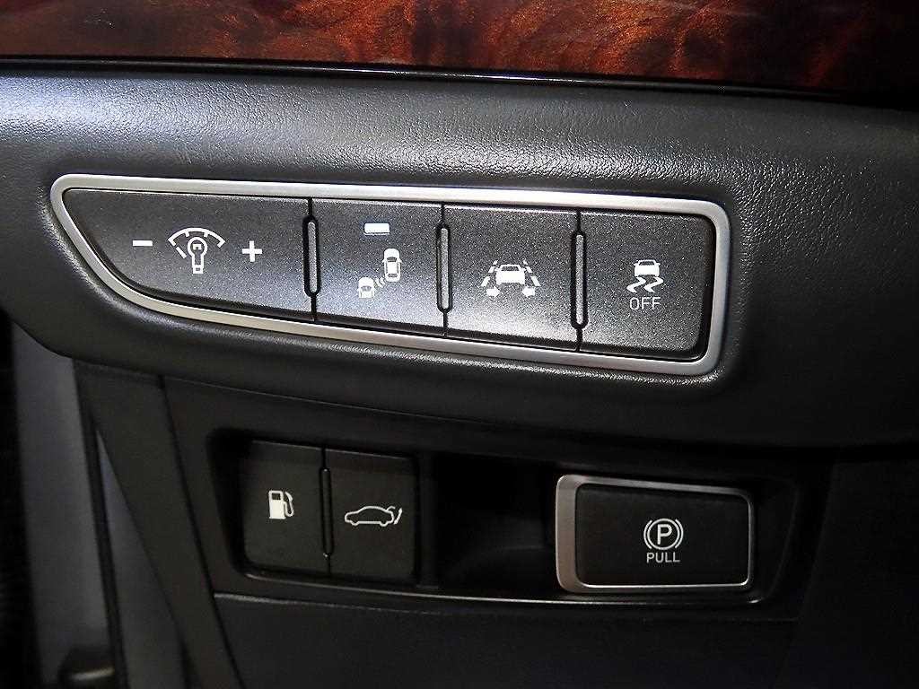 제네시스 EQ900 3.8 GDI AWD 프리미엄 럭셔리 이미지 14