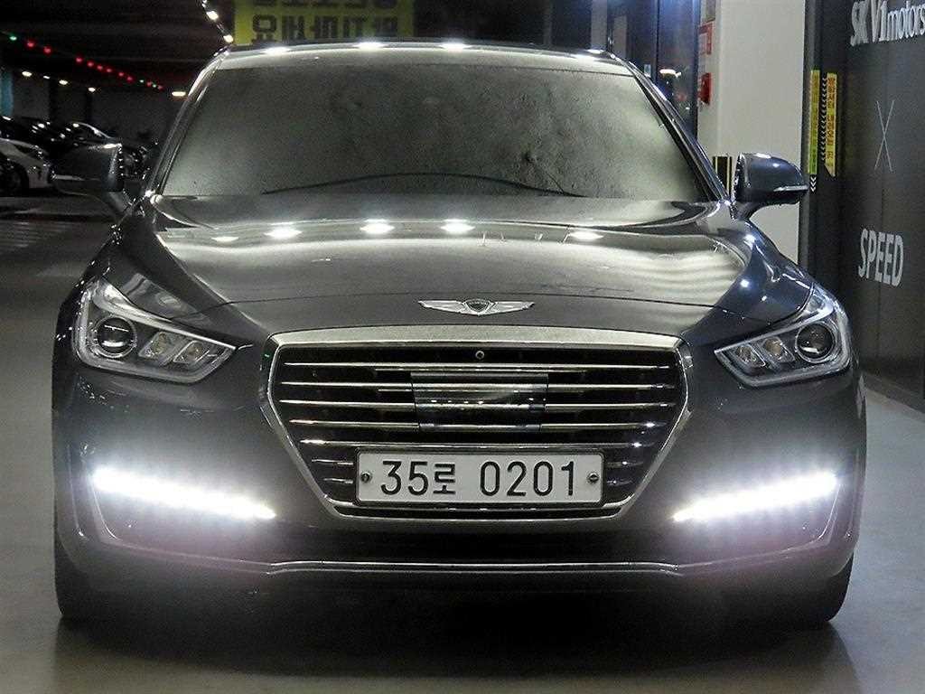 제네시스 EQ900 3.8 GDI AWD 프리미엄 럭셔리 이미지 2