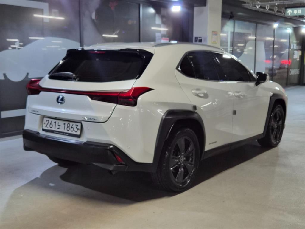렉서스 UX UX 250h 2.0 2WD 이미지 4