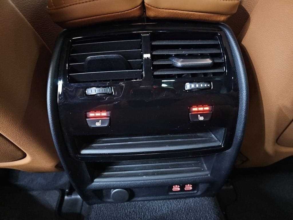 BMW 5시리즈 5시리즈 (G30) 520i M 스포츠 이미지 13