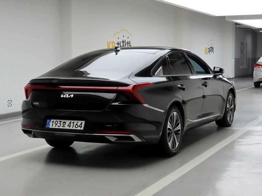 기아 K8 2.5 2WD 시그니처 이미지 4
