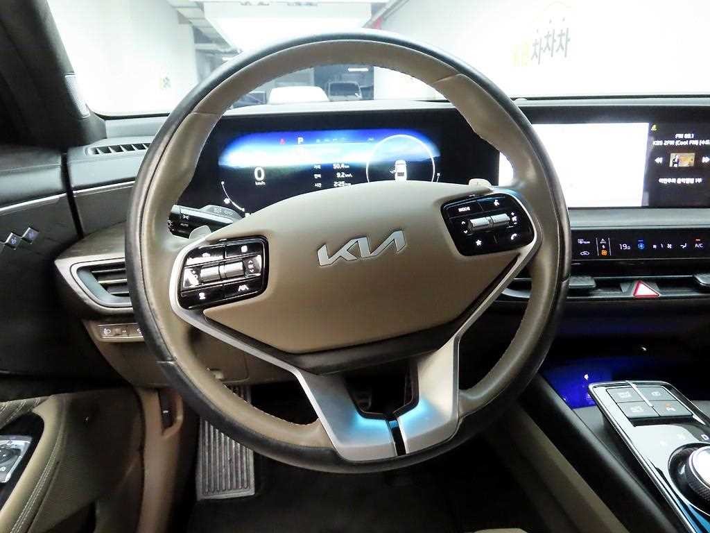 기아 K8 2.5 2WD 시그니처 이미지 8