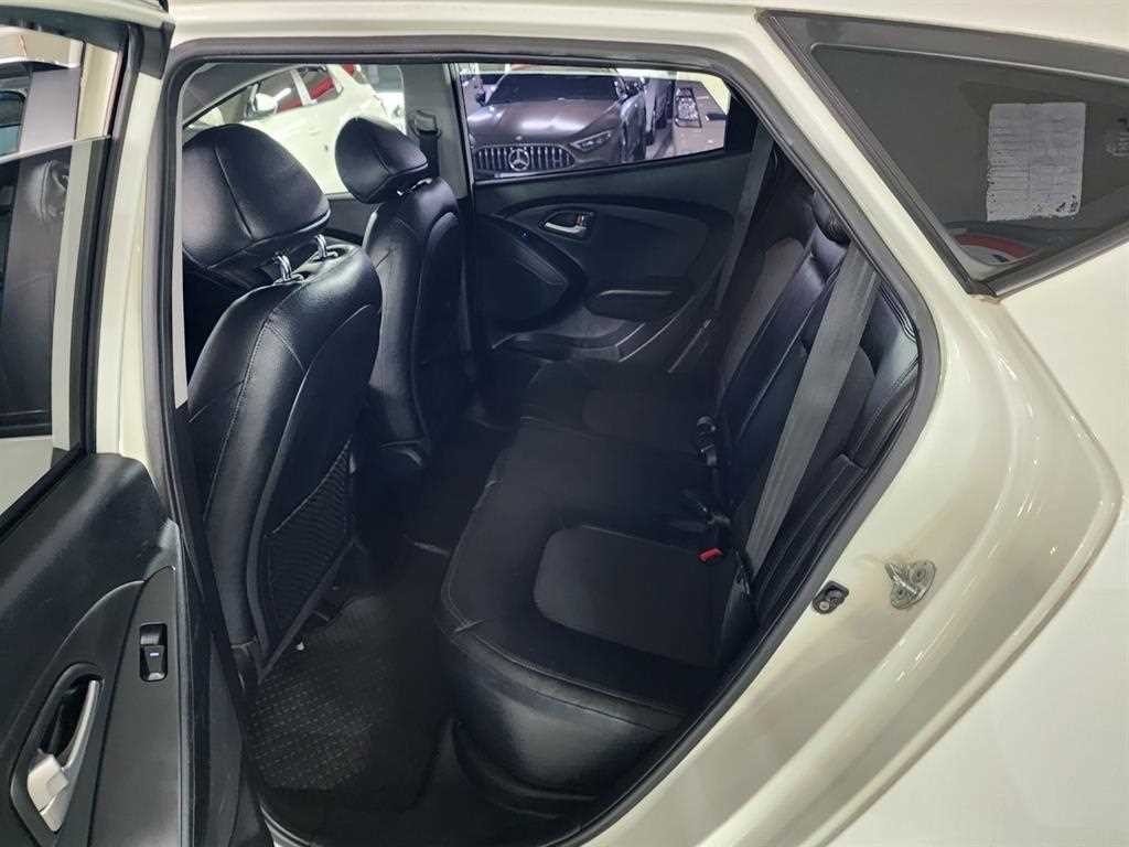 현대 투싼 투싼iX 2WD VGT LX20 럭셔리 이미지 18