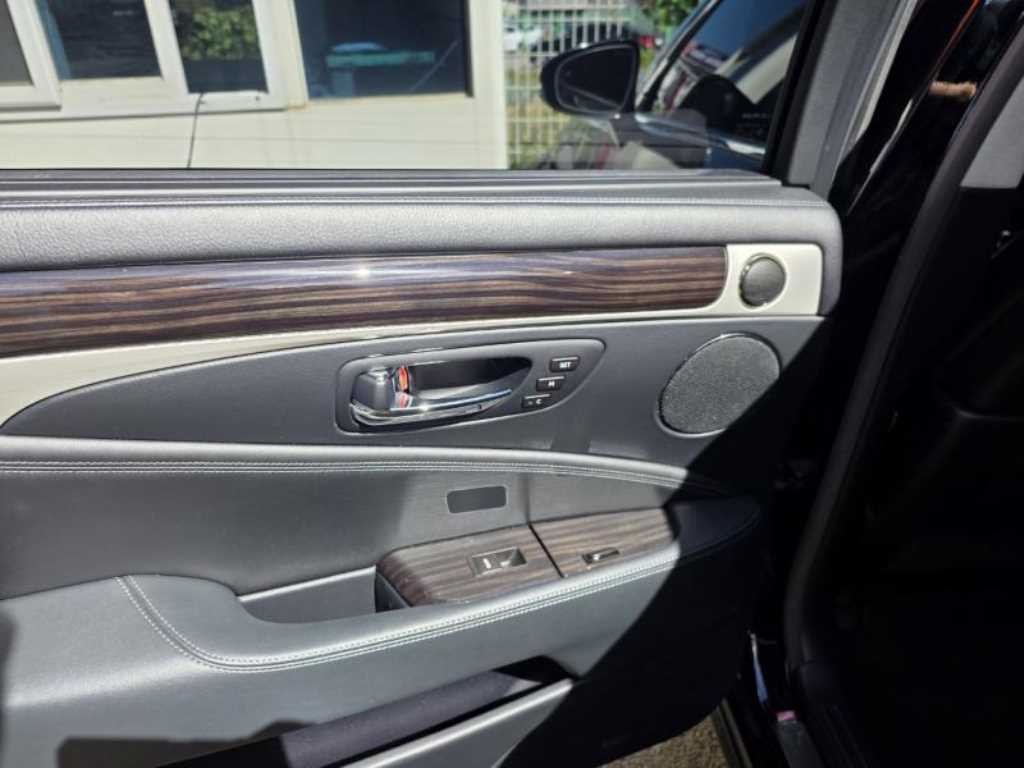 렉서스 LS LS600hL 5인승 이미지 15
