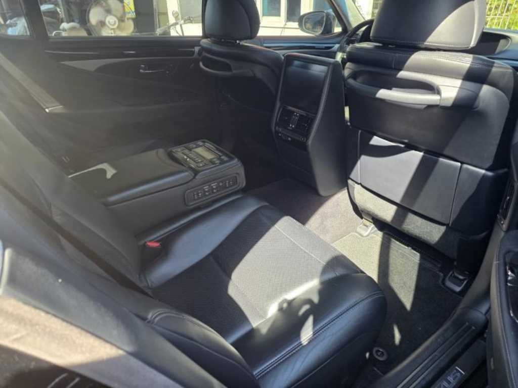 렉서스 LS LS600hL 5인승 이미지 17