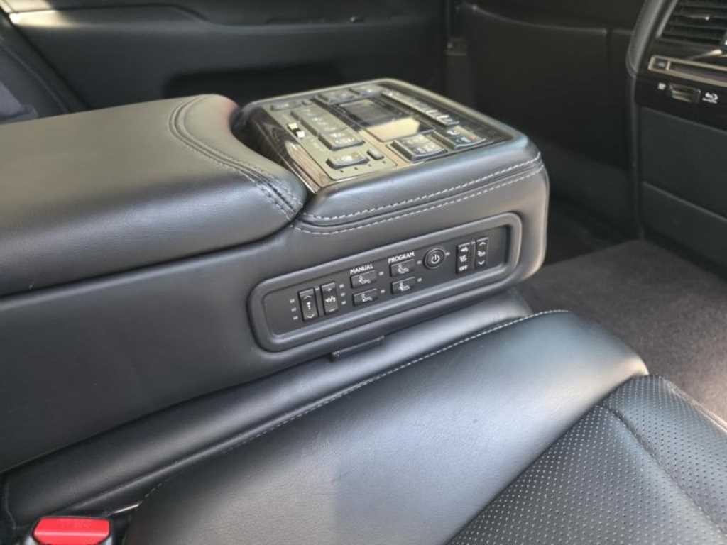 렉서스 LS LS600hL 5인승 이미지 19