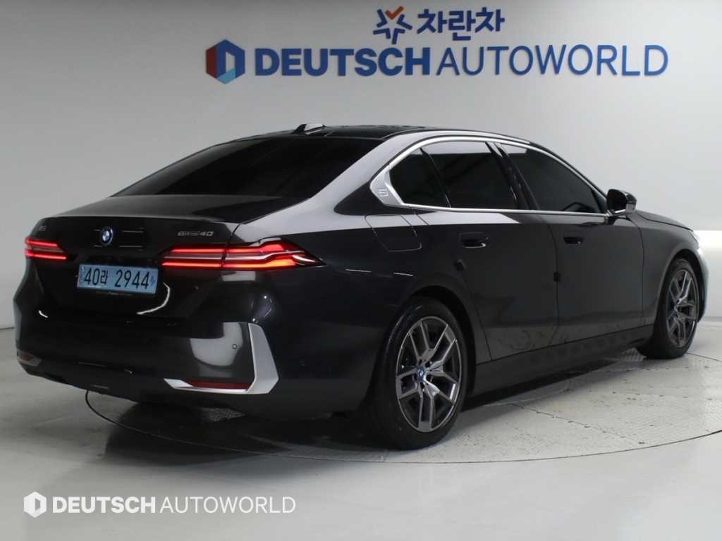 BMW i5 eDrive 40 기본형 이미지 2