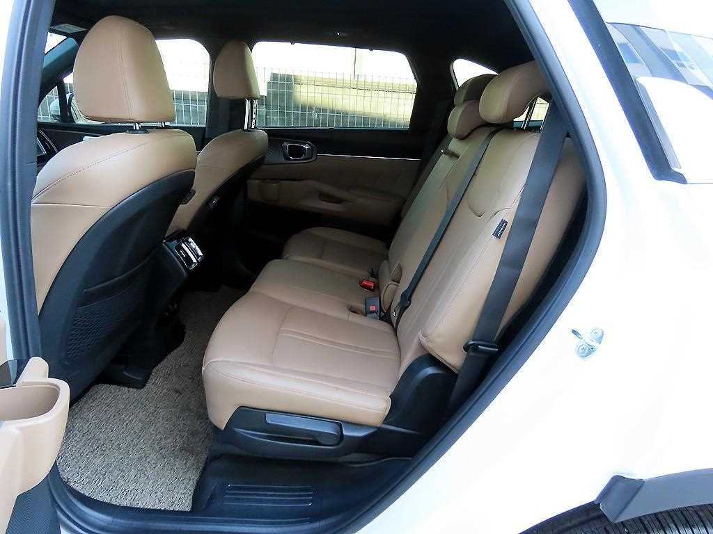 기아 쏘렌토 더 뉴 쏘렌토 4세대 가솔린 2.5T 2WD 노블레스 이미지 6