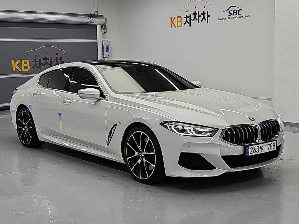 BMW 8시리즈 8시리즈 (G15) 840d xDrive M 스포츠 그란쿠페 기본형 이미지 4