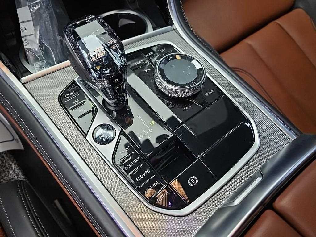 BMW 8시리즈 8시리즈 (G15) 840d xDrive M 스포츠 그란쿠페 기본형 이미지 8