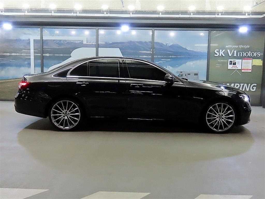 벤츠 E 클래스 E-클래스 W213 E350 4MATIC AMG LINE 이미지 3