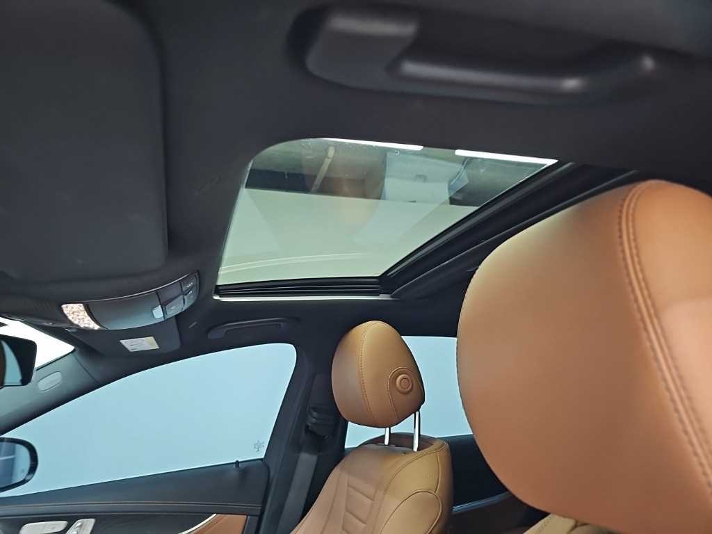 벤츠 E 클래스 E-클래스 W213 E220d 4MATIC AMG라인 이미지 15