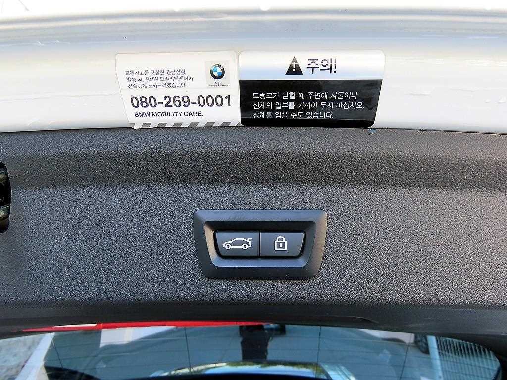 BMW 1시리즈 1시리즈 (F40) 120i M 스포츠 이미지 16