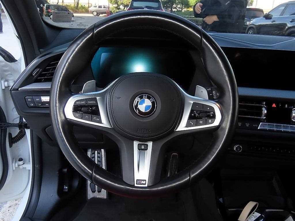 BMW 1시리즈 1시리즈 (F40) 120i M 스포츠 이미지 8