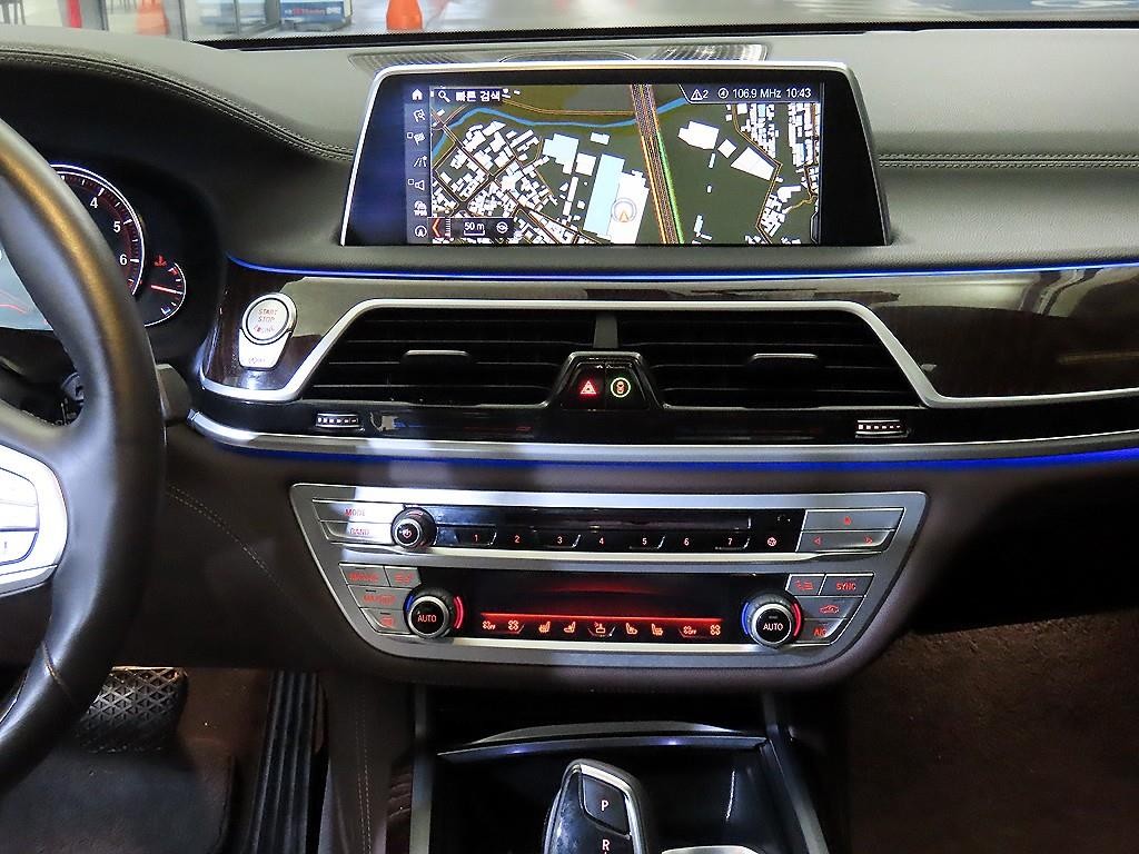 BMW 7시리즈 7시리즈 (G11) 750Li xDrive 이미지 11
