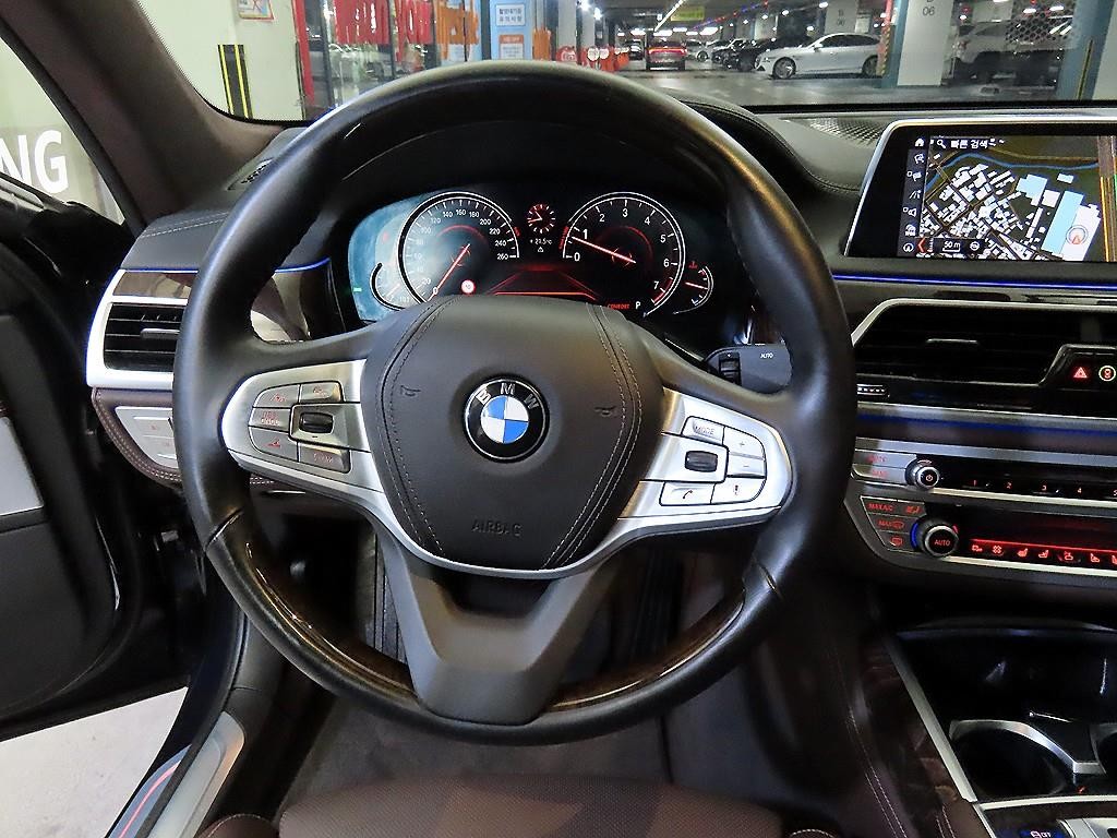BMW 7시리즈 7시리즈 (G11) 750Li xDrive 이미지 8